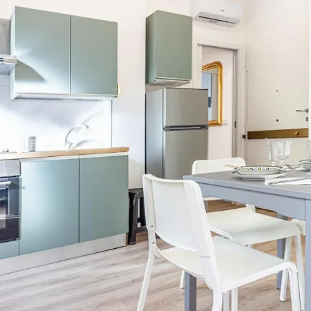 In Fiera - Casa Frency Проживание в семье